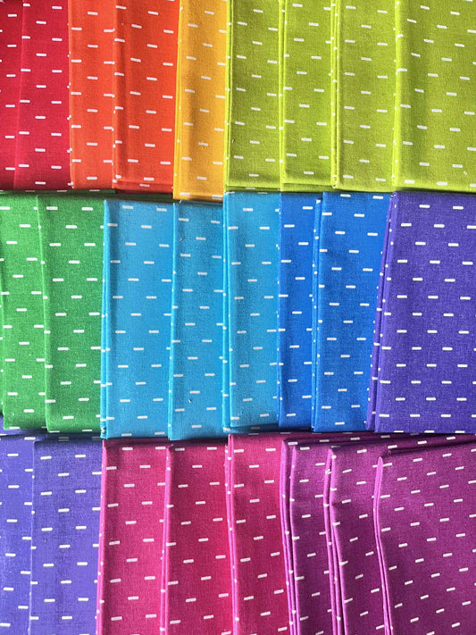 Pick & Mix dash fat quarters - 100% Cotton