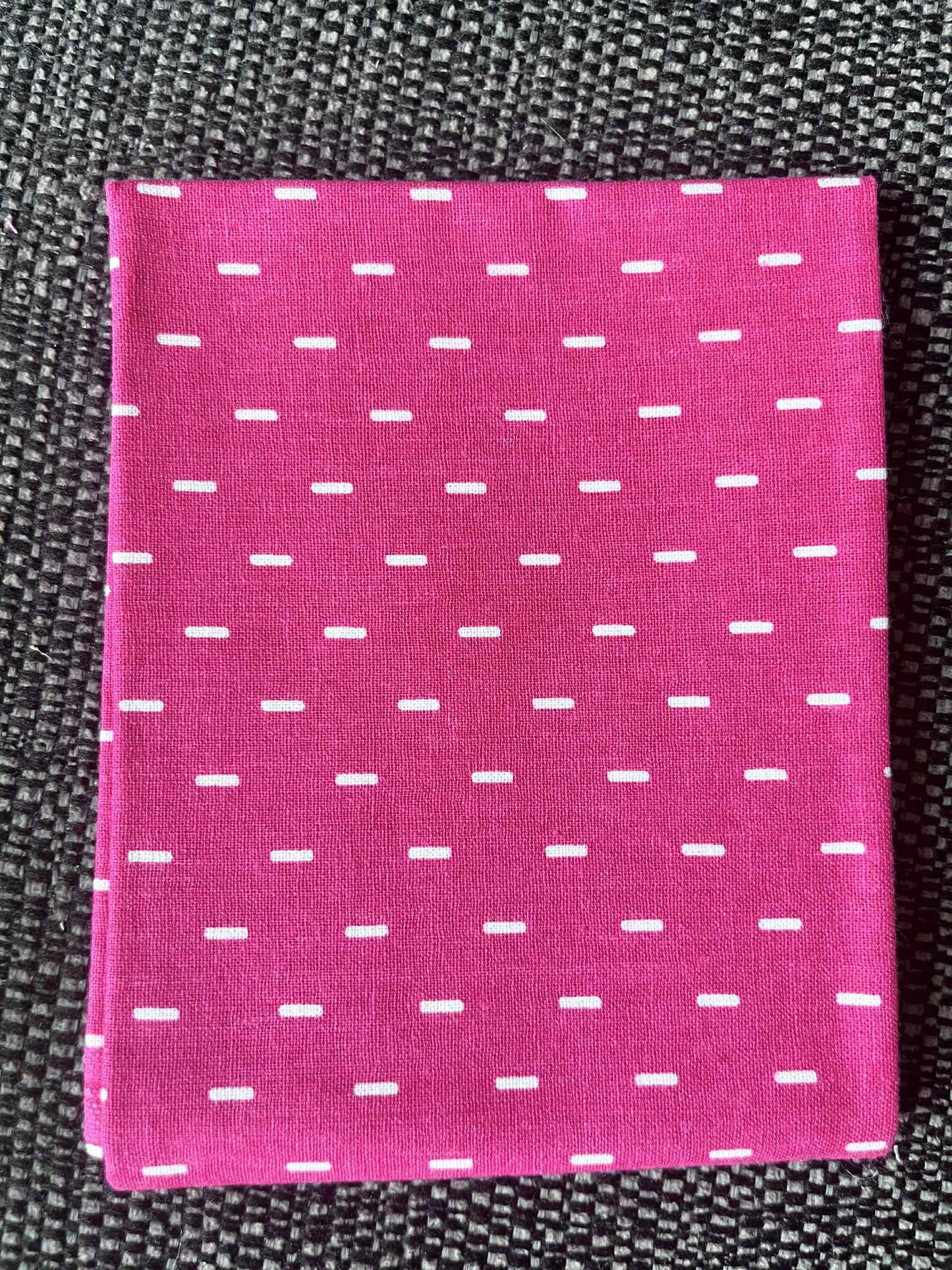 Pick & Mix dash fat quarters - 100% Cotton