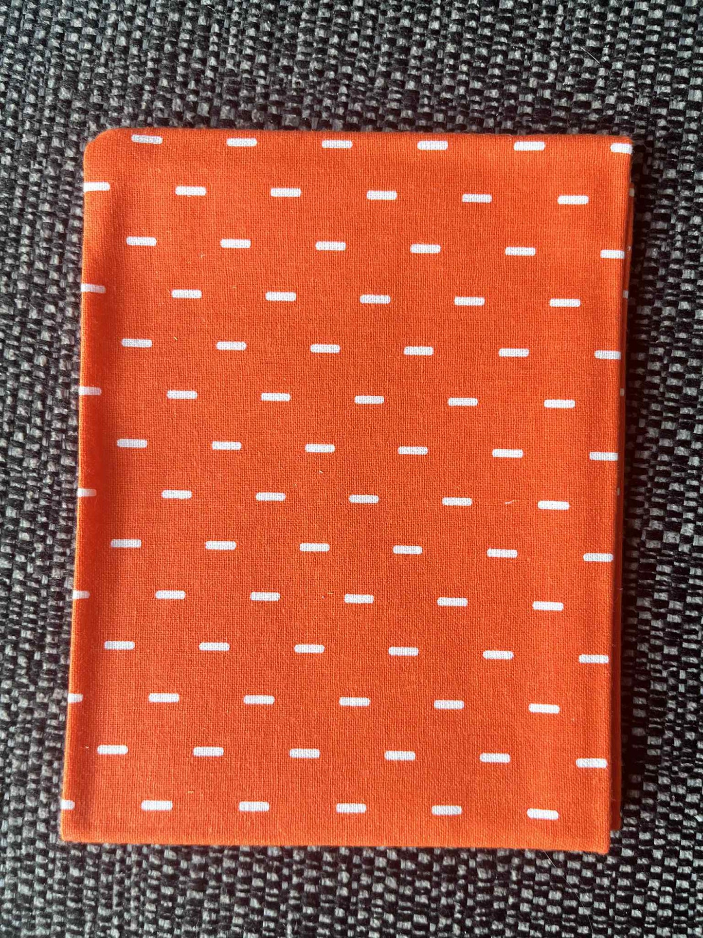 Pick & Mix dash fat quarters - 100% Cotton